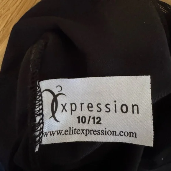 Black Elite Xpression Gracie Gold Style Figure Skating Dress in child 10-12 Black Elite Xpression Gracie Gold Style Figure Skating Dress in child 10-12